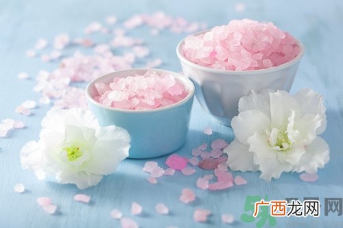 浴盐是什么东西?浴盐的正确使用方法