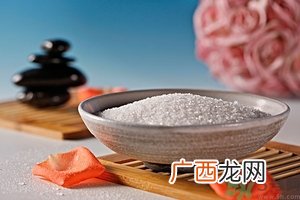 浴盐可以去角质吗?浴盐去角质怎么用