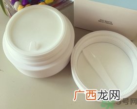 3ce牛奶素颜霜多少钱?3ce牛奶素颜霜专柜价格