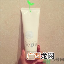 氨基酸洗面奶好吗?氨基酸洗面奶的功效与作用