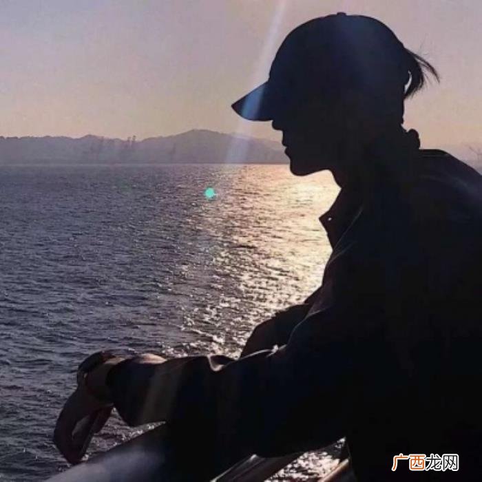 男头像真人,小众ins酷帅高冷真人男生头像丨我要拼命的笑