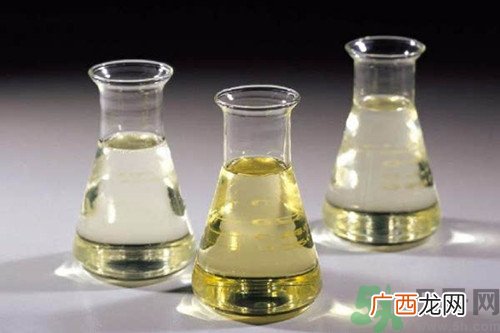 用甘油擦脸会变黑吗?甘油擦脸有什么副作用