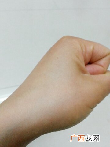 嗳呵有机优蓓眼霜怎么样?嗳呵有机优蓓眼霜好用吗?