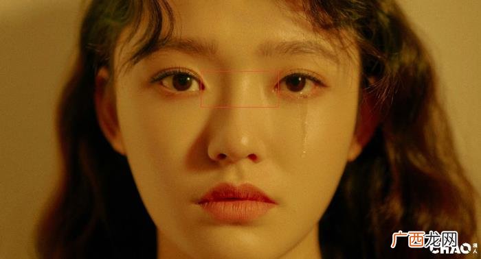 辛芷蕾脸宽，Jennie和辛芷蕾宽脸厚唇撞脸