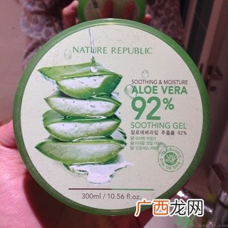 脸脱皮可以用芦荟胶吗?芦荟胶保湿效果怎么样?