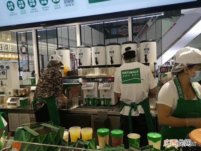 关晓彤奶茶，美食探店--关晓彤代言的奶茶来石家庄