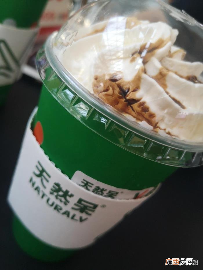 关晓彤奶茶，美食探店--关晓彤代言的奶茶来石家庄