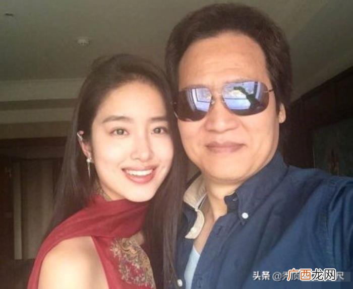 杨采钰结婚,杨采钰被曝已与刘亦菲57岁干爹结婚