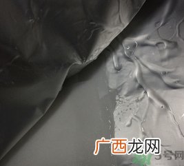 雅漾修护舒缓面膜敏感肌能用吗?雅漾修护舒缓面膜适合肤质