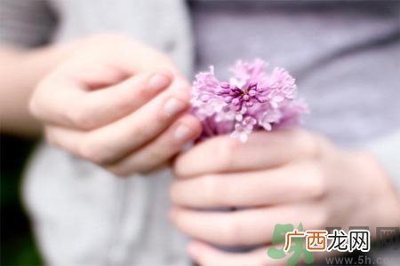 手部如何护理？秋季怎样预防皮肤干燥？