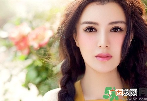 素颜对皮肤好吗？素颜最美的女明星