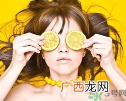 用柠檬水洗脸好吗？怎么用柠檬水洗脸