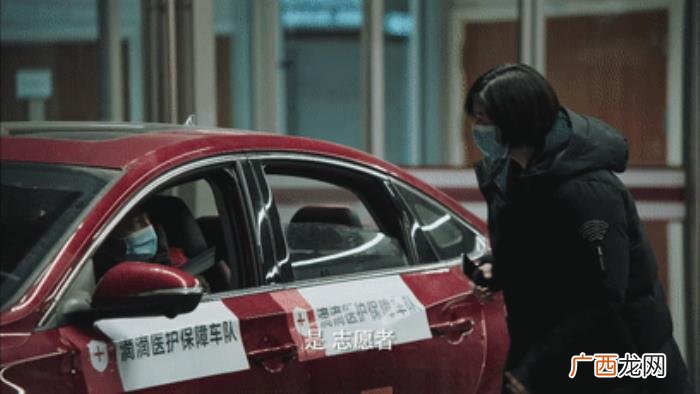 倪妮的哭戏，对焦疫情之下的普通人雷佳音、倪妮哭戏获赞