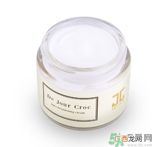jayjun水光素颜霜怎么样？jayjun鳄鱼霜好用吗？