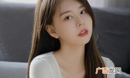 怎么和喜欢的女生聊天拉近关系？