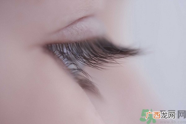 睫毛增长液有副作用吗?睫毛增长液有什么危害?