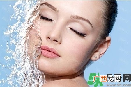 补水面膜怎么选择？补水的面膜可以天天敷吗？