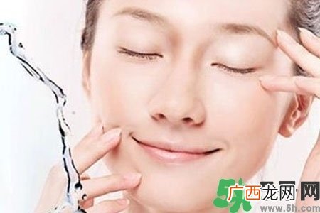 补水面膜怎么选择？补水的面膜可以天天敷吗？