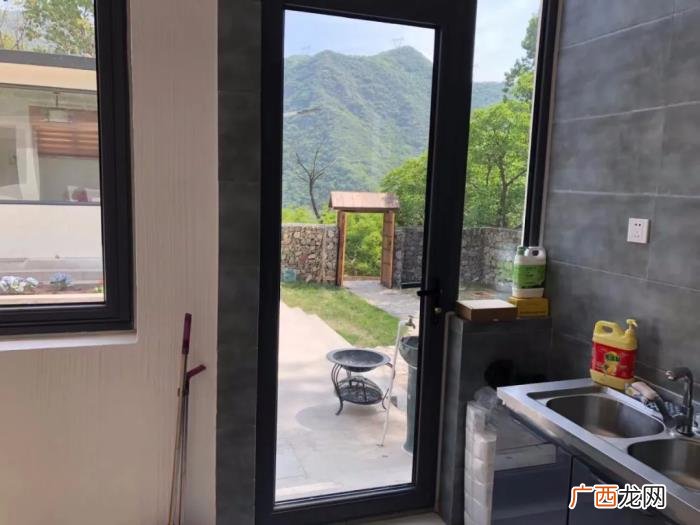 北京的院子，北京这个山里院子的地段和景观无法复制