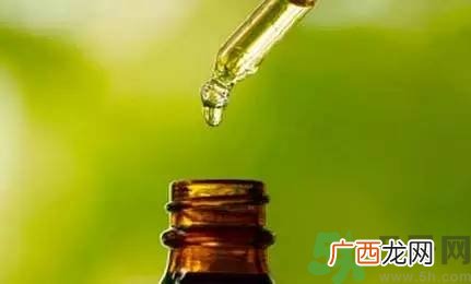 荷荷巴油有什么作用?荷荷巴油的功效与作用