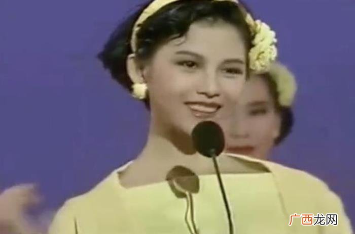 蔡少芬选美，蔡少芬17岁选美视频曝光霸气侧漏