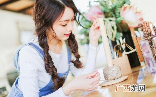 女生明确的说不合适却不删除你是什么意思？