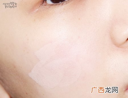 ahc气垫bb怎么样？ahc气垫好用吗？