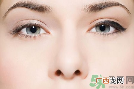 点痣后有红印怎么办？点完痣后留下红印和坑怎么修复？