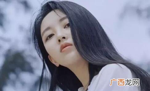 理性的女生有哪些特点?怎么追理性的女生