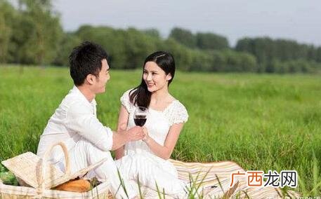 怎么让女生喜欢自己？让女生越来越爱你的秘籍