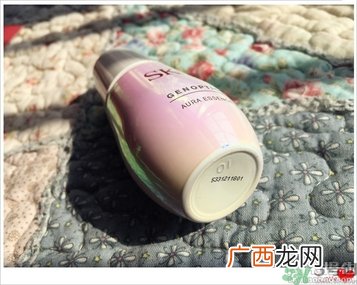 sk2小灯泡怎么用?sk2小灯泡怎么打开?