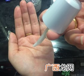 sk2小灯泡白天能用吗?sk2小灯泡早晚都要用吗?