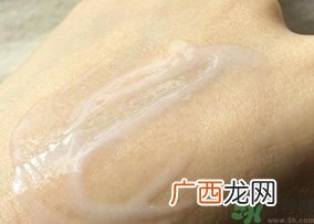 sk2小灯泡适合年龄 sk2小灯泡适合肤质