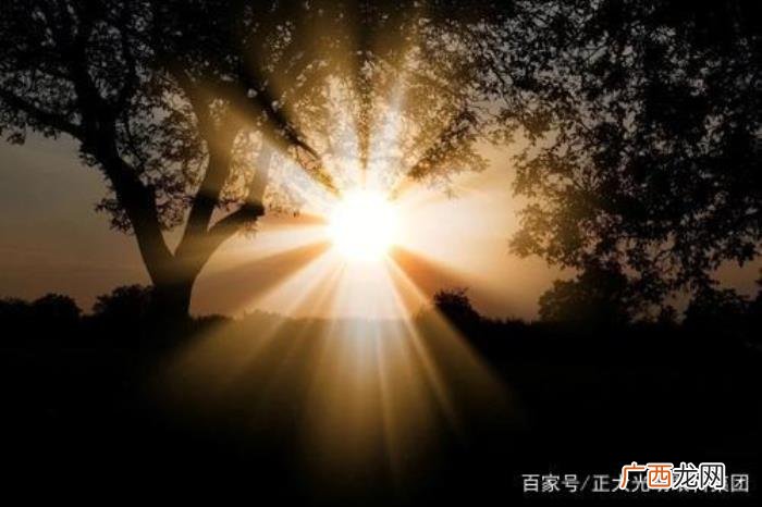 黄旭东教授，感谢潍坊眼科医院黄旭东教授--让我老伴重见光明
