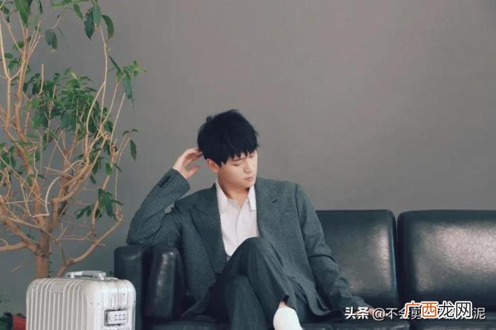 王一博杨紫，王一博;杨紫;赵丽颖;吴磊;baby终于秀恩爱了
