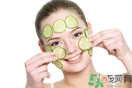 贴黄瓜片后要洗脸吗？敷黄瓜片后需要洗脸吗？