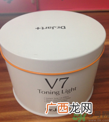 v7素颜霜好用吗？v7素颜霜安全吗?