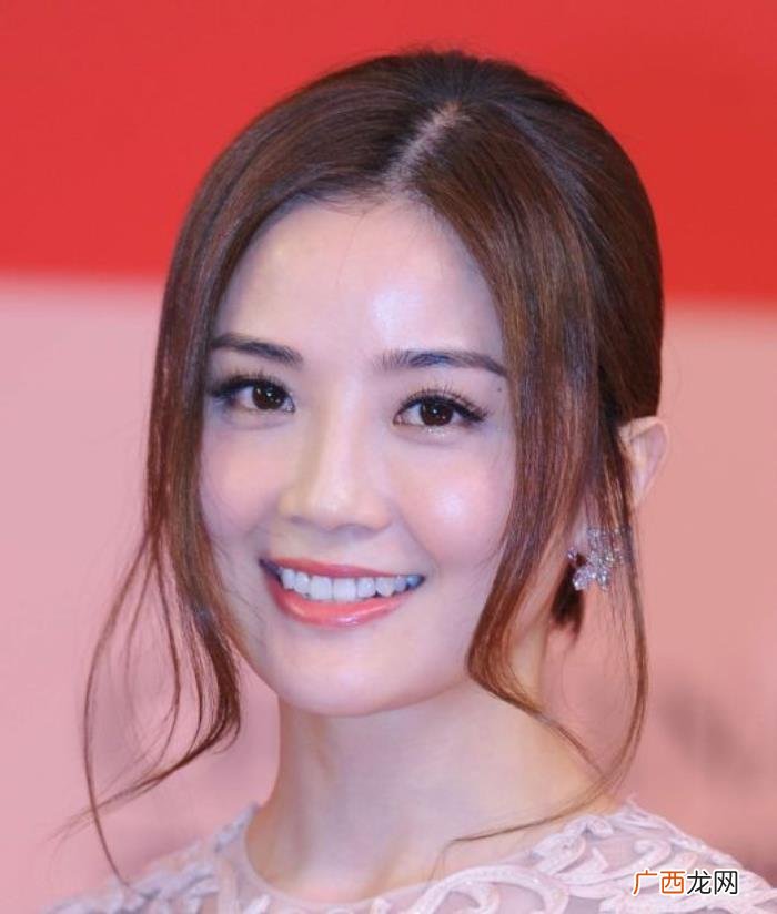 陈伟霆几岁，35岁的陈伟霆和二婚超模31岁的何穗疑似在一起了