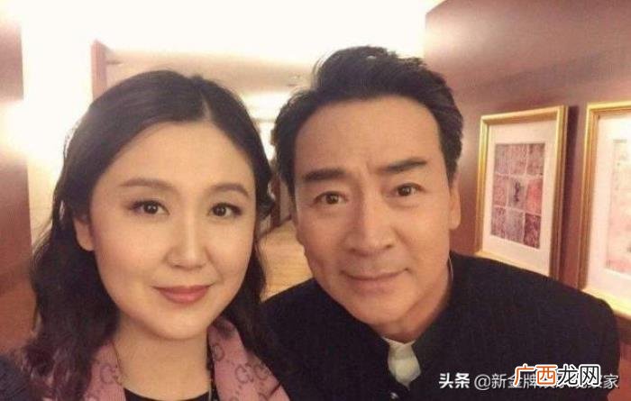 吴奇隆父子，父子年纪相差悬殊的明星还有吴奇隆王刚