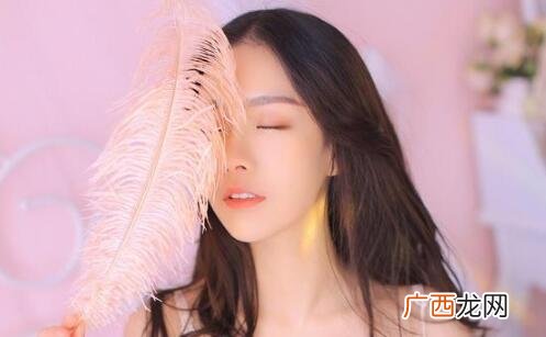 问女朋友是不是处她生气要分手怎么办？