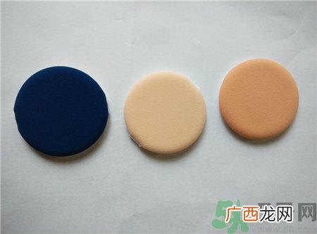 气垫粉扑怎么清洗?气垫粉扑多久清洗一次?