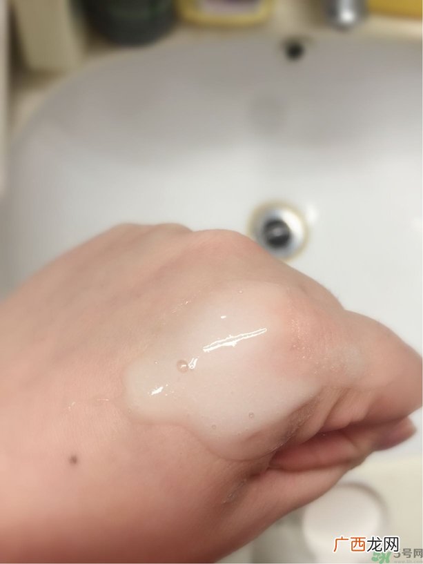 sum37泡泡面膜怎么样?sum37泡泡面膜好用吗?