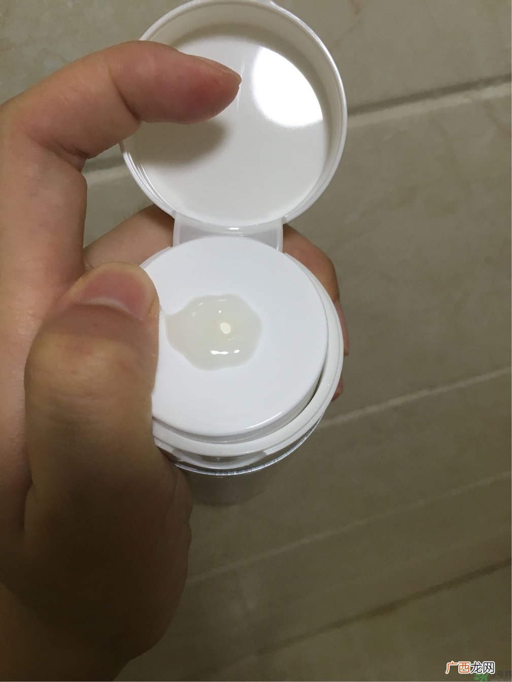 sum37泡泡面膜用完要洗脸吗?sum37泡泡面膜的功效与作用