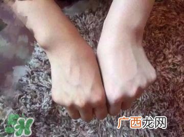 素颜霜对皮肤有伤害吗？素颜霜对皮肤的伤害大吗？