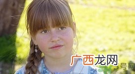 胳膊上有雀斑怎么回事?胳膊上有雀斑怎么办