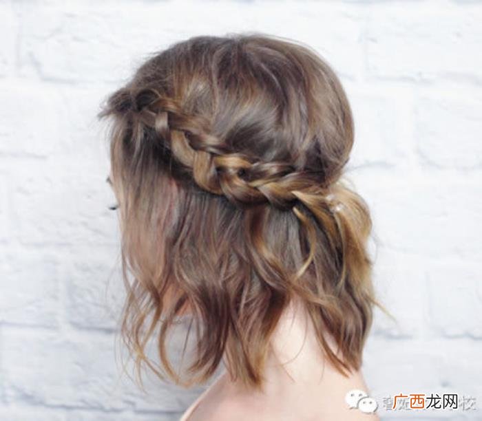 赵丽颖编发，赵丽颖为什么总有那么多好看的编发造型