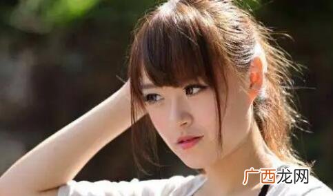 盘点女朋友不爱你的症状，看看你女朋友占了几条