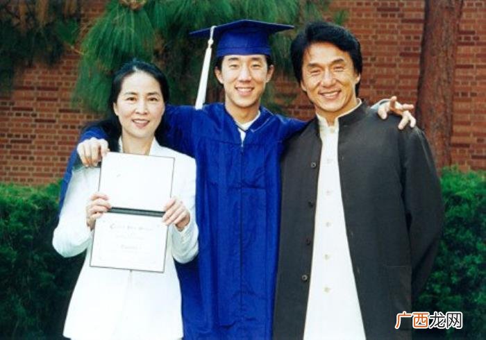 成龙林凤娇，成龙和林凤娇39年婚姻却拆伙夫妻店