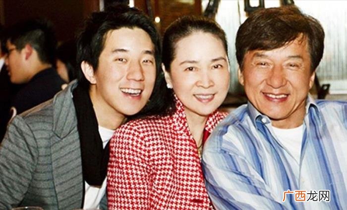 成龙林凤娇，成龙和林凤娇39年婚姻却拆伙夫妻店