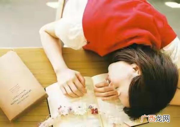 男人准备放弃你的表现说说，心累了想放弃的说说